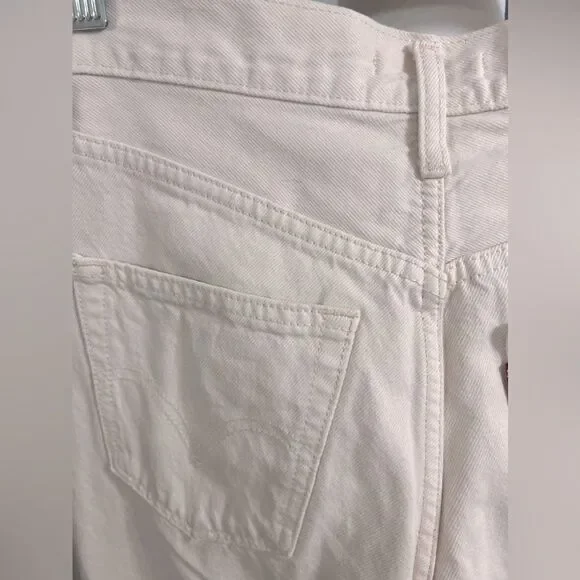 Levi's® Wellthread® High
Loose taper Jeans 27 / 4 light pink - Picture 8 of 14